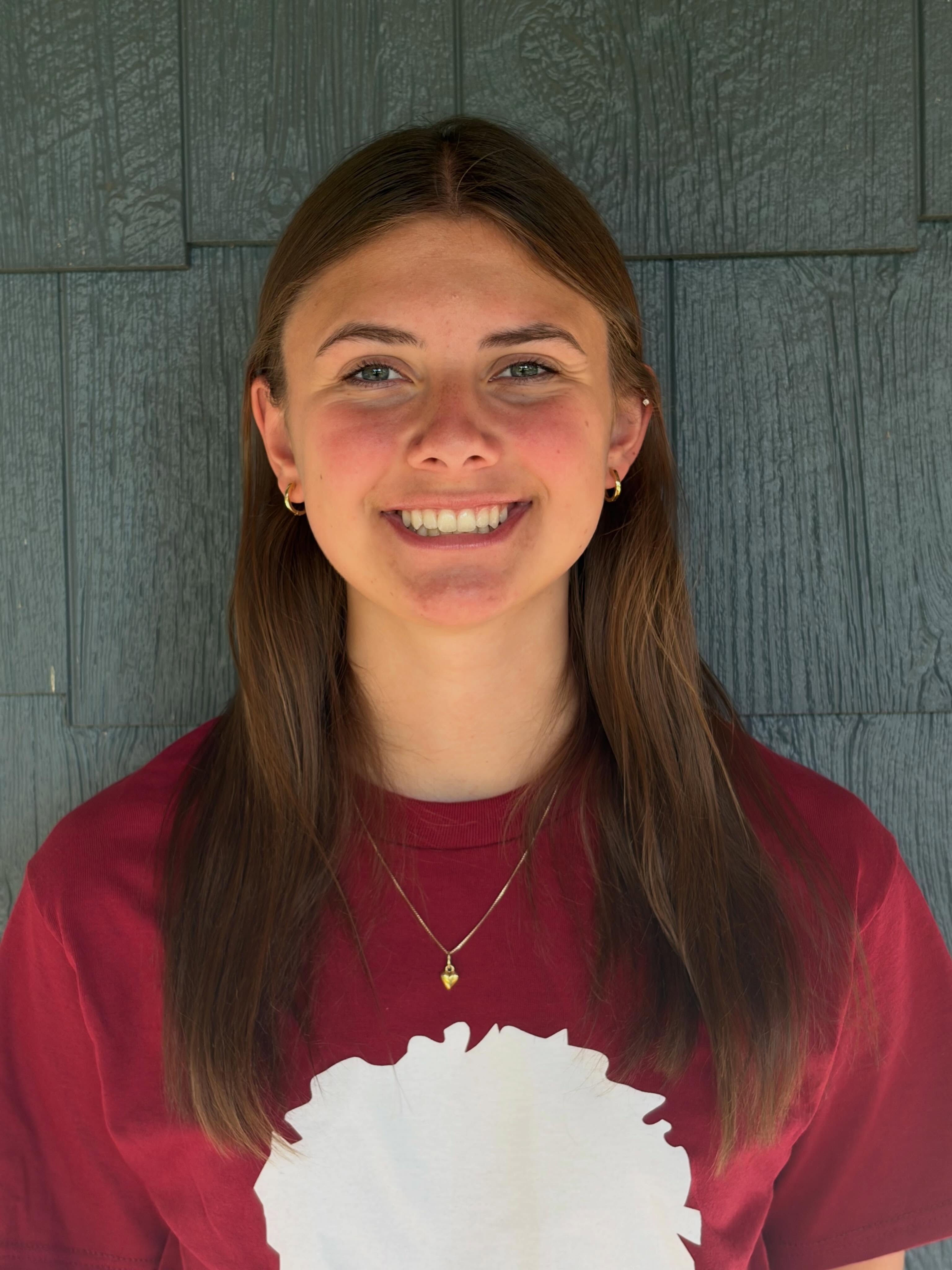 Please welcome Bethany to the CrossWoods summer Missionary team!