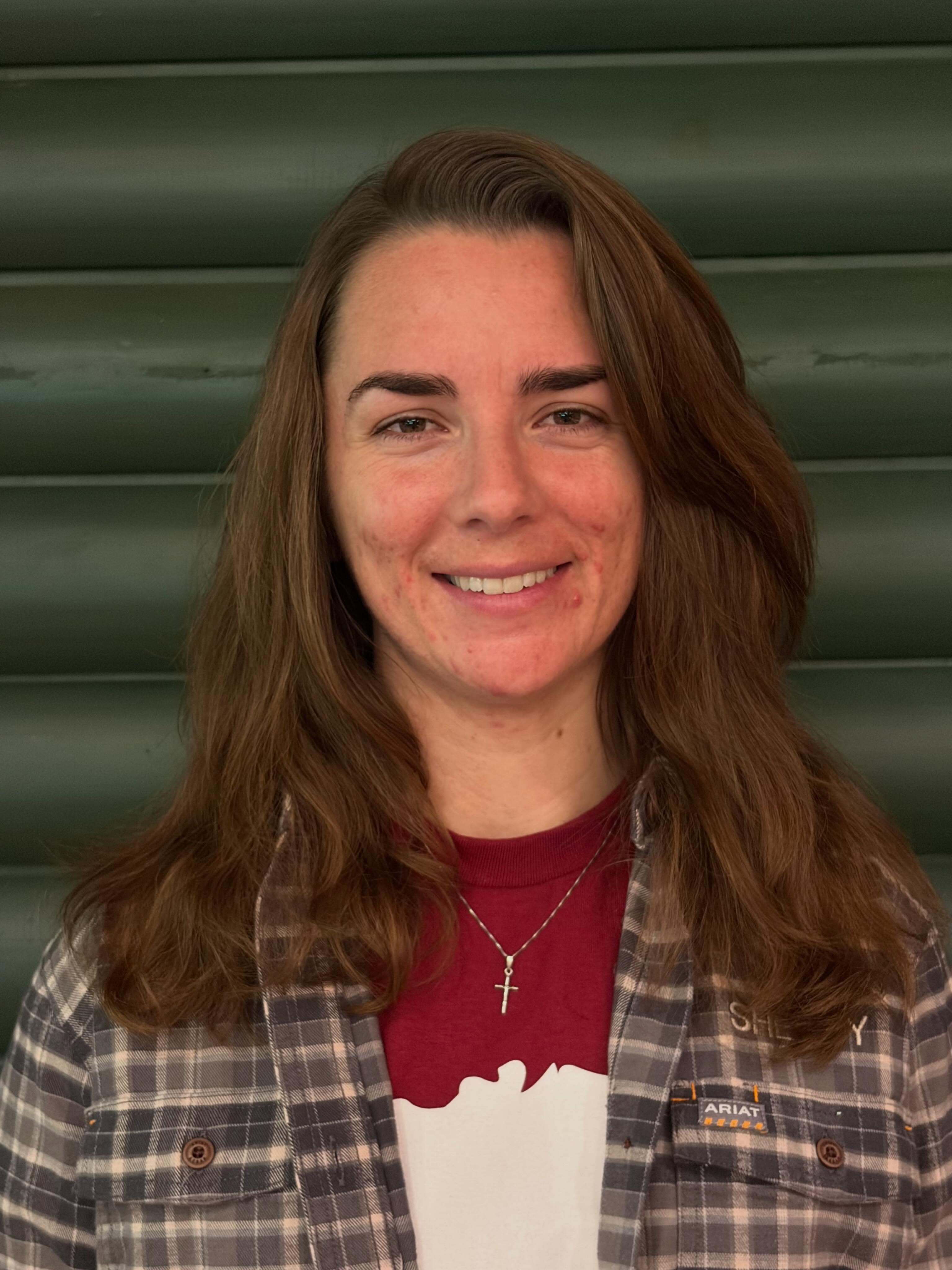 Please welcome back our CrossWoods Camp Director And Summer Missionary Shelby!